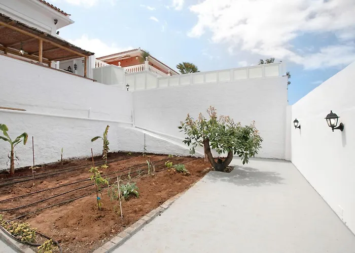 Chousa Semesterbostad Sauzal